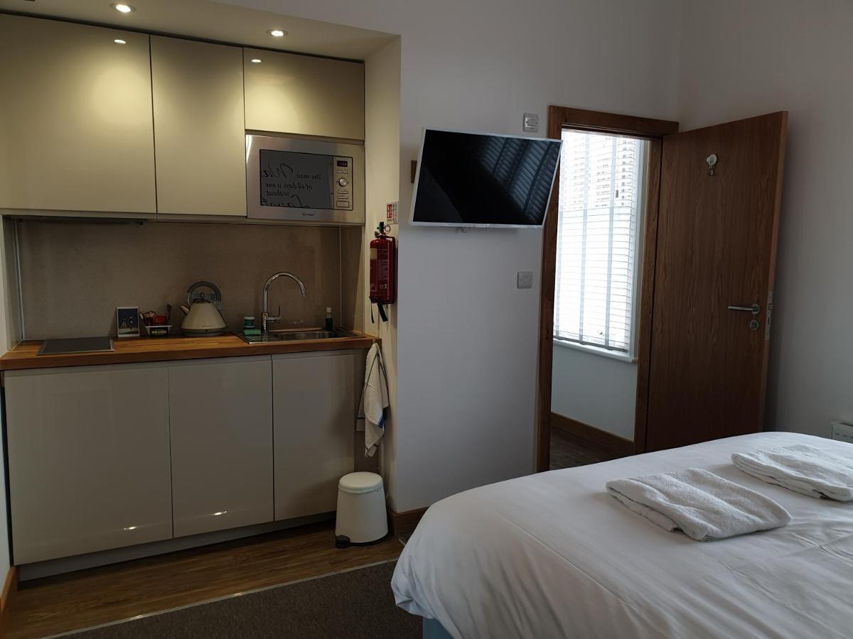 Mcmillan House Studio Apartments Йорк Екстер'єр фото