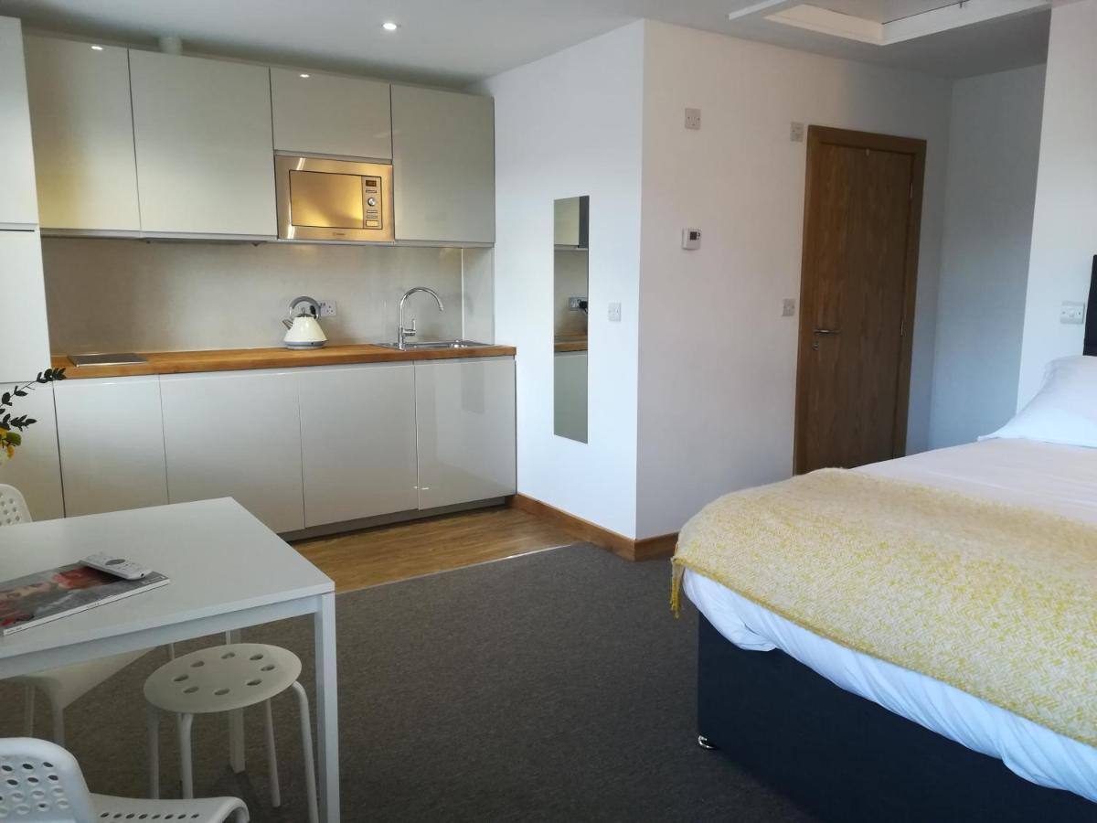 Mcmillan House Studio Apartments Йорк Екстер'єр фото