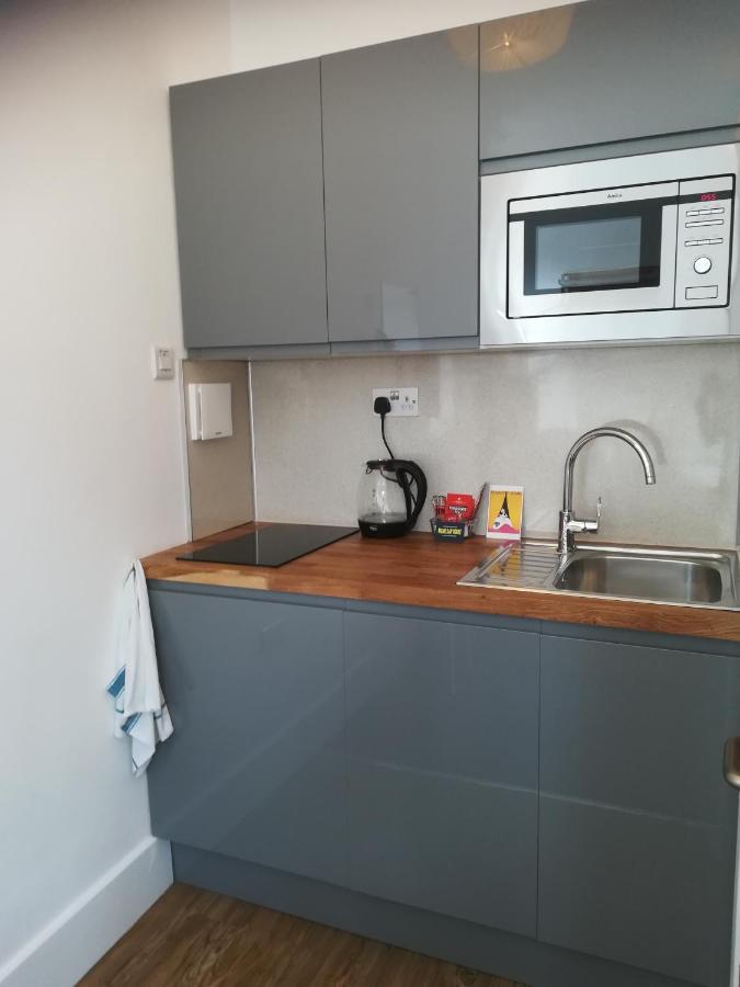 Mcmillan House Studio Apartments Йорк Екстер'єр фото