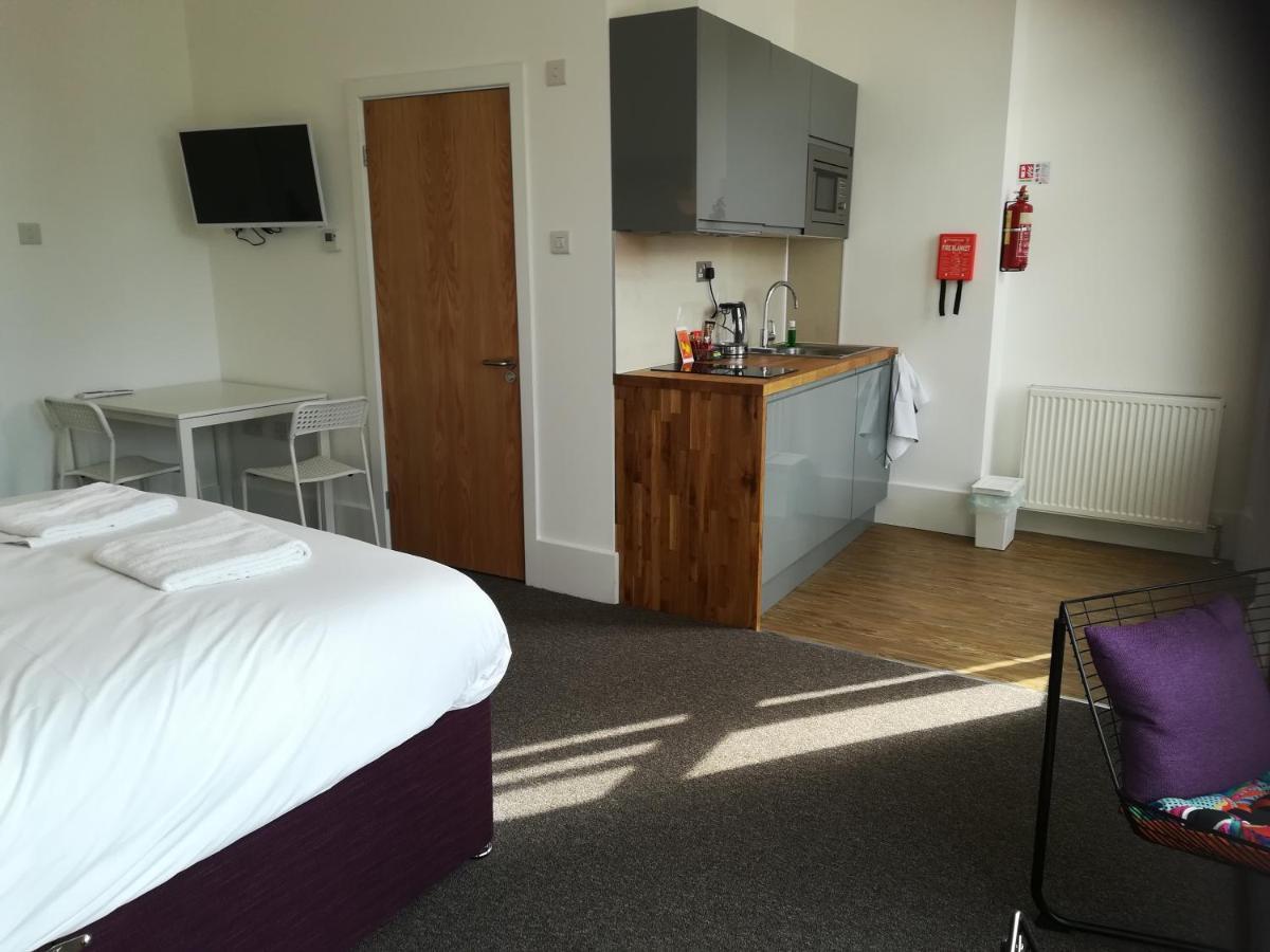 Mcmillan House Studio Apartments Йорк Екстер'єр фото
